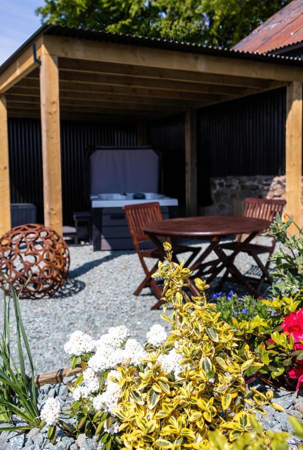 The Shire Luxury Converted Horse Lorry With Private Hot Tub Cyfie Farm Llanfyllin Luaran gambar